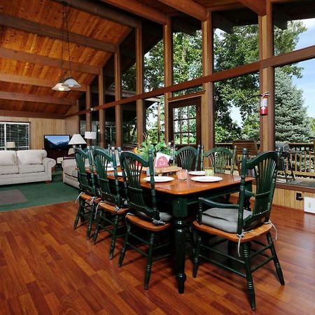 Three Pines 2139 Villa Гетлинбург Екстериор снимка